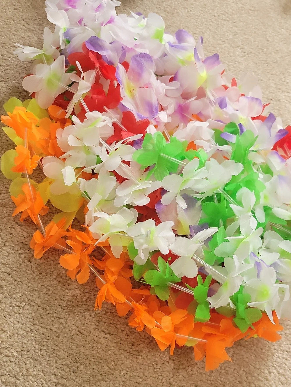 Free W Any Purch! 12-Piece Luau PartyBeach Party Hawaiian Tropical Flower Leis
